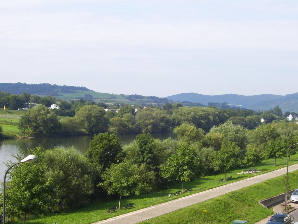 Ferienwohnungen Zum Niederberg Лізер Екстер'єр фото